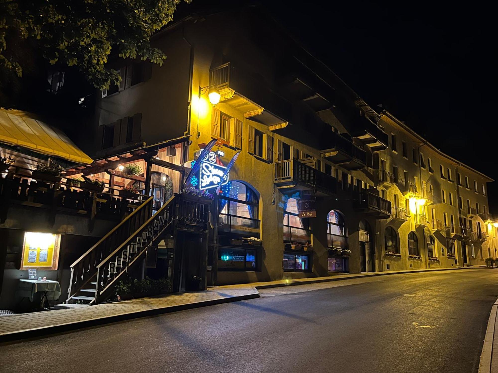 Hotel Des Alpes - Skiers & Bikers