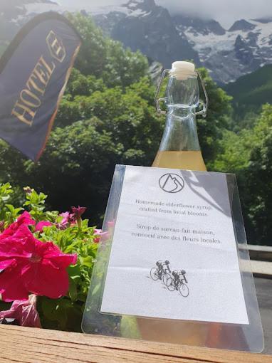 Des Alpes - Skiers & Bikers La Grave